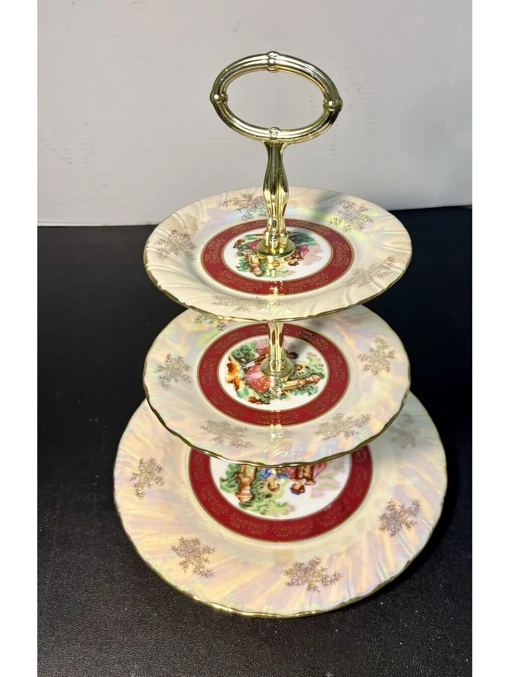 Yau Shing YS Hong Kong 1940s 3-Tier Cake Stand Iridescent Lustre Fragonard, 14”